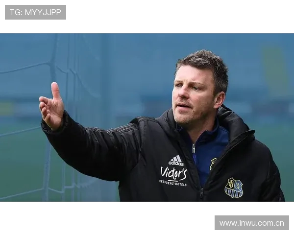 德丙激战上半场戈麦斯屡造良机布伦瑞克主场暂与萨尔布吕肯互交白卷